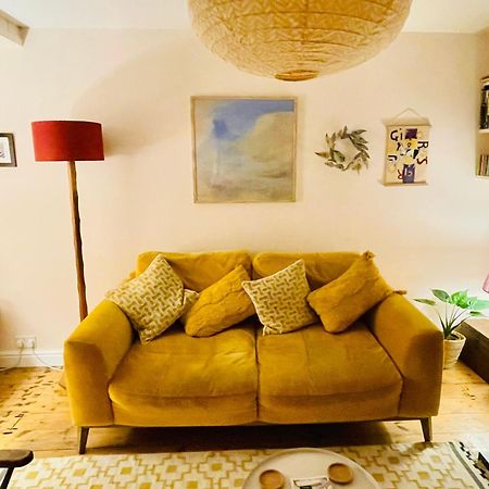 Northdene Cottage - Cosy Old Fisherman'S Cottage Two Mins From Sea - Free Parking - Wood Burning Stove - Roll Top Bath - Dog Friendly 딜 외부 사진