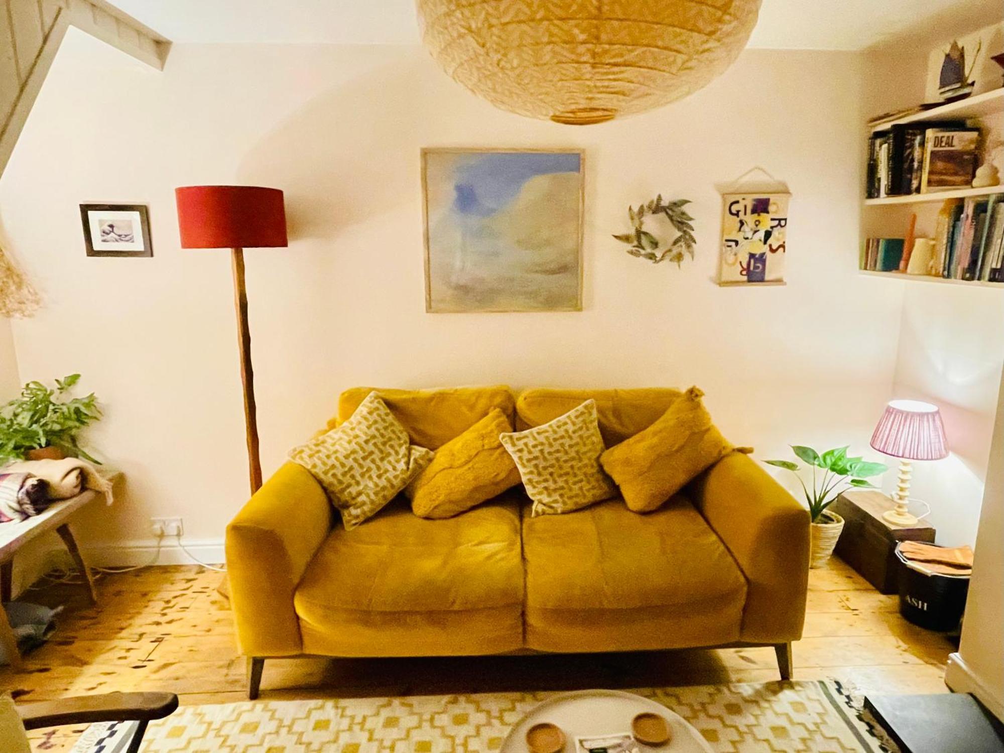 Northdene Cottage - Cosy Old Fisherman'S Cottage Two Mins From Sea - Free Parking - Wood Burning Stove - Roll Top Bath - Dog Friendly 딜 외부 사진