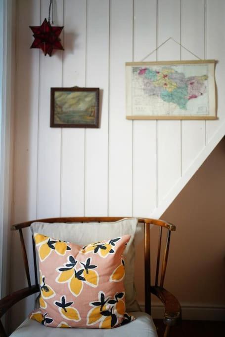 Northdene Cottage - Cosy Old Fisherman'S Cottage Two Mins From Sea - Free Parking - Wood Burning Stove - Roll Top Bath - Dog Friendly 딜 외부 사진
